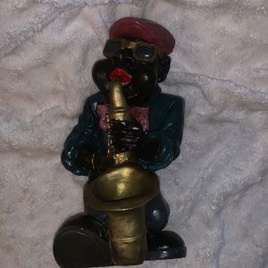 Black jazz figurine